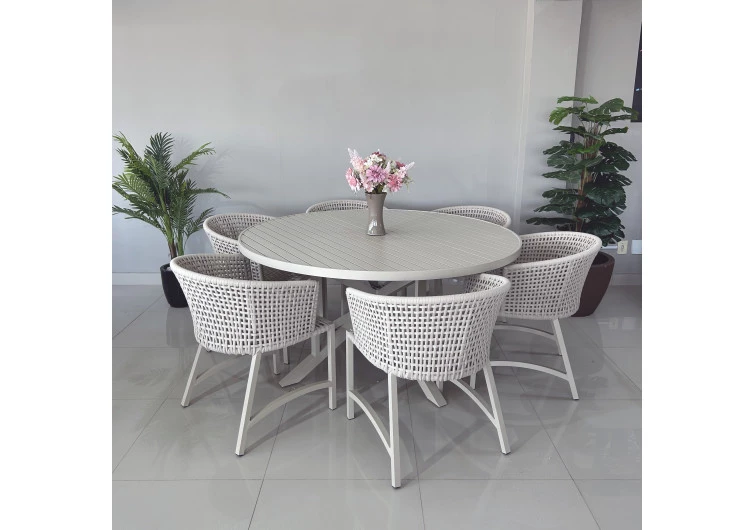 Mesa com 1,5m de diâmetro com Pé em X com Seis Cadeiras Veneza - Conjunto Veneza
