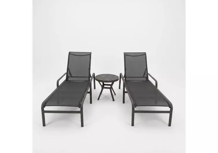 Duas Espreguiçadeiras Maresias com Mesa de Apoio 