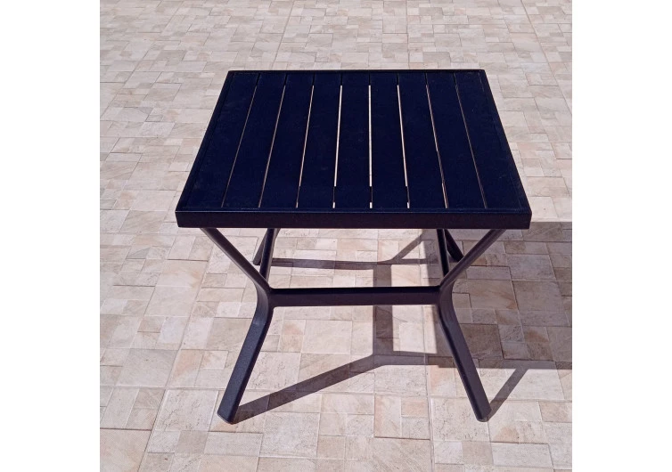 Mesa de Apoio - Tampo em Alumínio com 50cm de diâmetro - Tampo Quadrado - Mesa Maresias