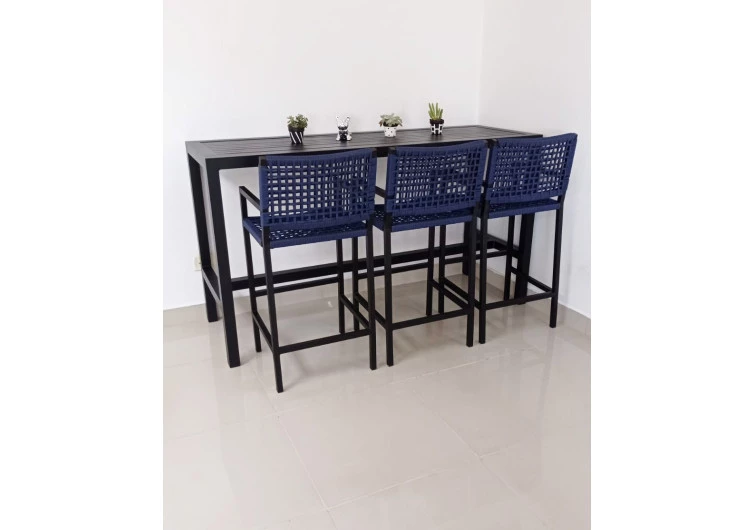 Mesa Bancada com Três Banquetas Tijuca - Conjunto Bancada Tijuca 
