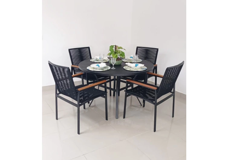 Mesa com 1,0m de diâmetro em Alumínio com Quatro Caderias Leblon - Conjunto Leblon