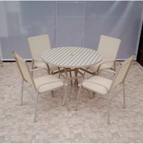 Mesa de 1,0 de diâmetro em Alumínio com Quatro Cadeiras Maresias - Conjunto Maresias 
