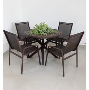 Mesa com 1,0 de diamêtro com pé em X com Quatro Cadeiras Maresias - Conjunto Maresias