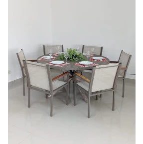 Mesa de 1,50 de diâmetro com Tampo em Aluminio com Seis Cadeiras Moçambique - Conjunto Moçambique