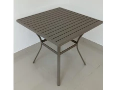 Mesa com Tampo em Alumínio Ripado - Tampo Quadrado - 80cm de diâmetro - Mesa Arpoador