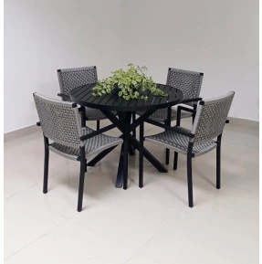 Mesa com 1,0m de diâmetro com Quatro Cadeiras Joaquina - Conjunto Joaquina 
